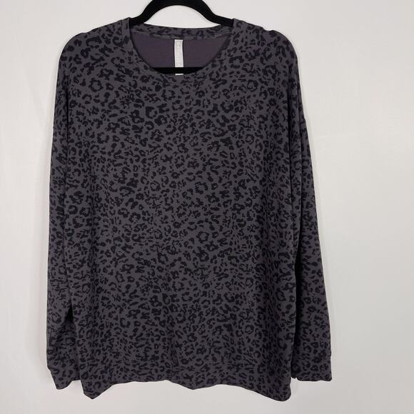 Athleta Medium Gray Leopard Print Luxe Sweatshirt Pullover CYA Spring Night M - Picture 1 of 10